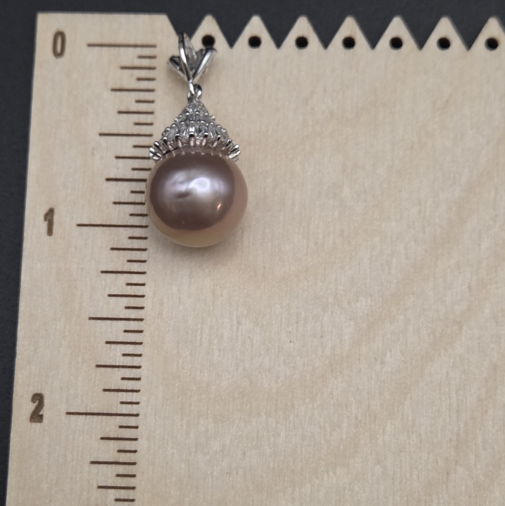 13.5-14 Cultured Freshwater Pearl With CZ. Bella Luce Rhodium Over Silver Pend - Picture 3 of 5